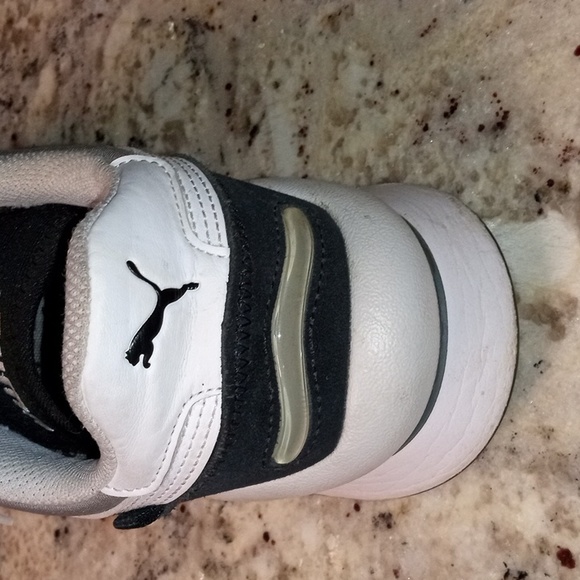 Puma - Picture 4 of 6